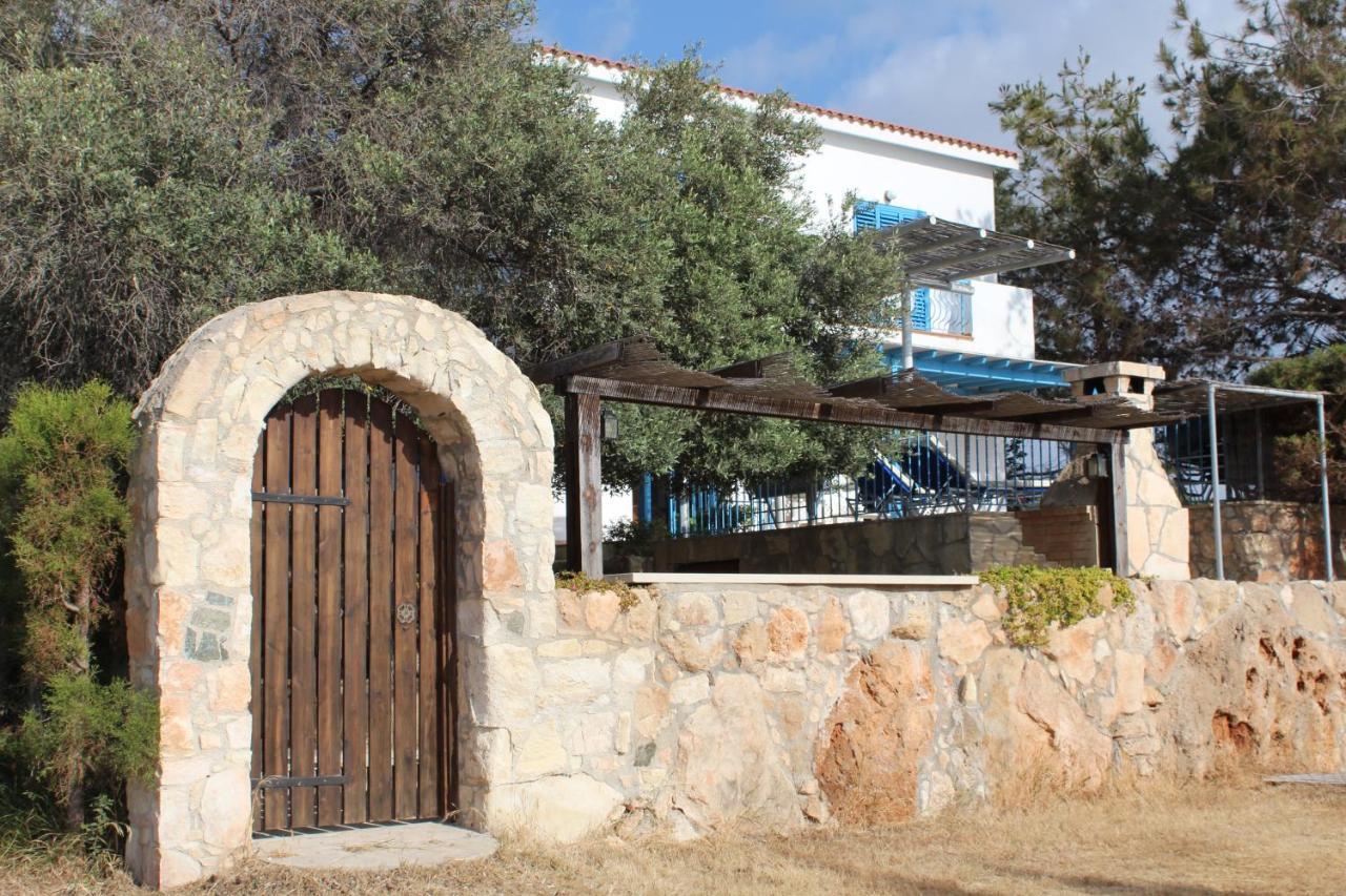 Olive Beach Villa Peyia Esterno foto