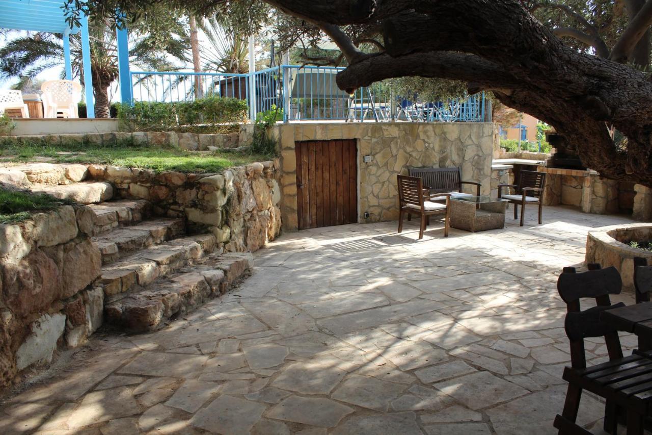 Olive Beach Villa Peyia Esterno foto