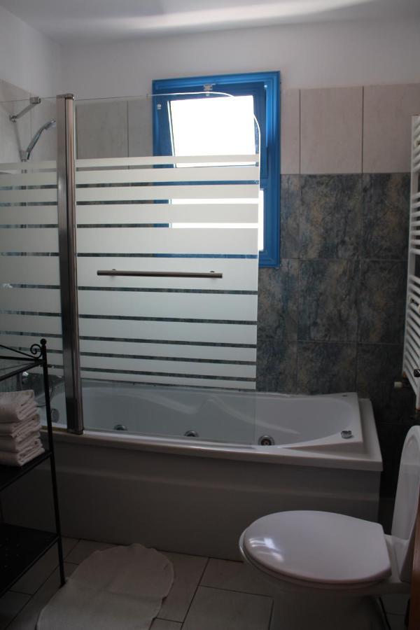 Olive Beach Villa Peyia Esterno foto